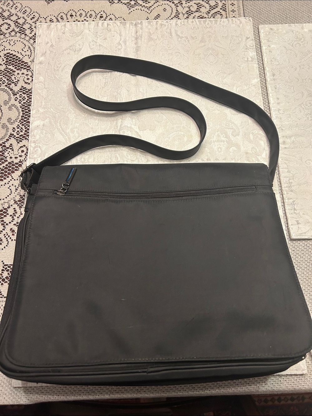 Black Crossbody Laptop Satchel; 3 Inside & 2 Outside compartments; Great Quality